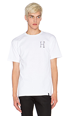 订单发现更多白色t恤图案t恤100% 棉花丝网印花图案revolve 样式编号