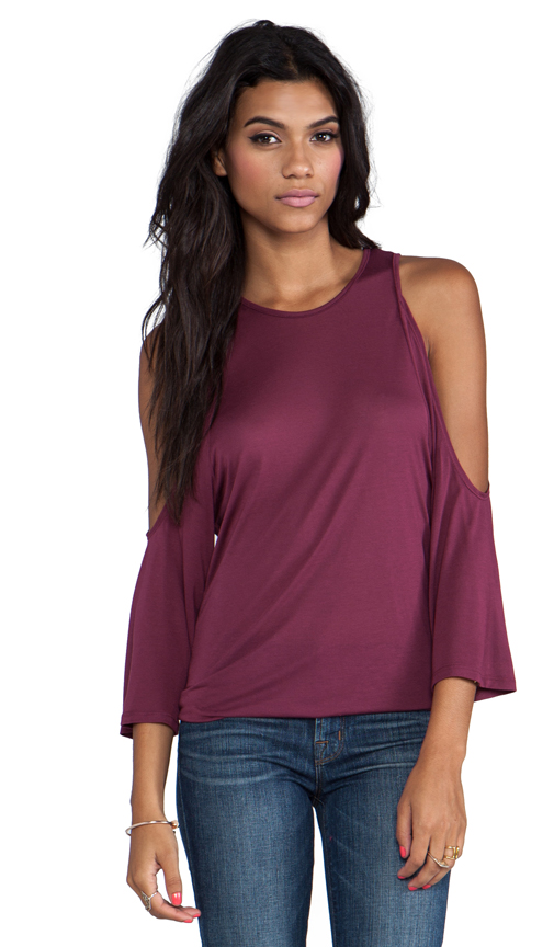 open shoulder new trendsetter top