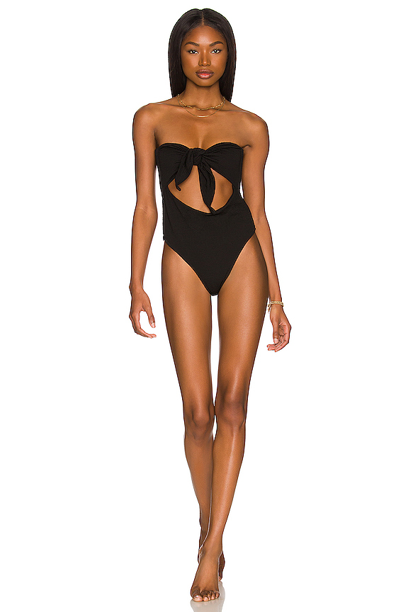 Maira One Piece Lovers and Friends
