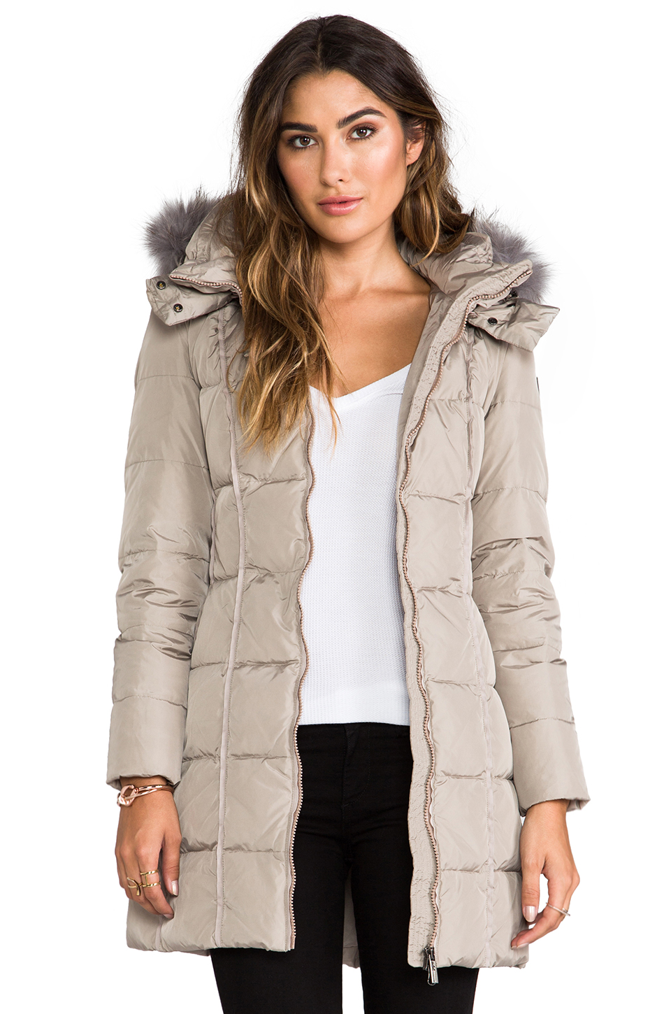 add down coat with hood and fur – beige