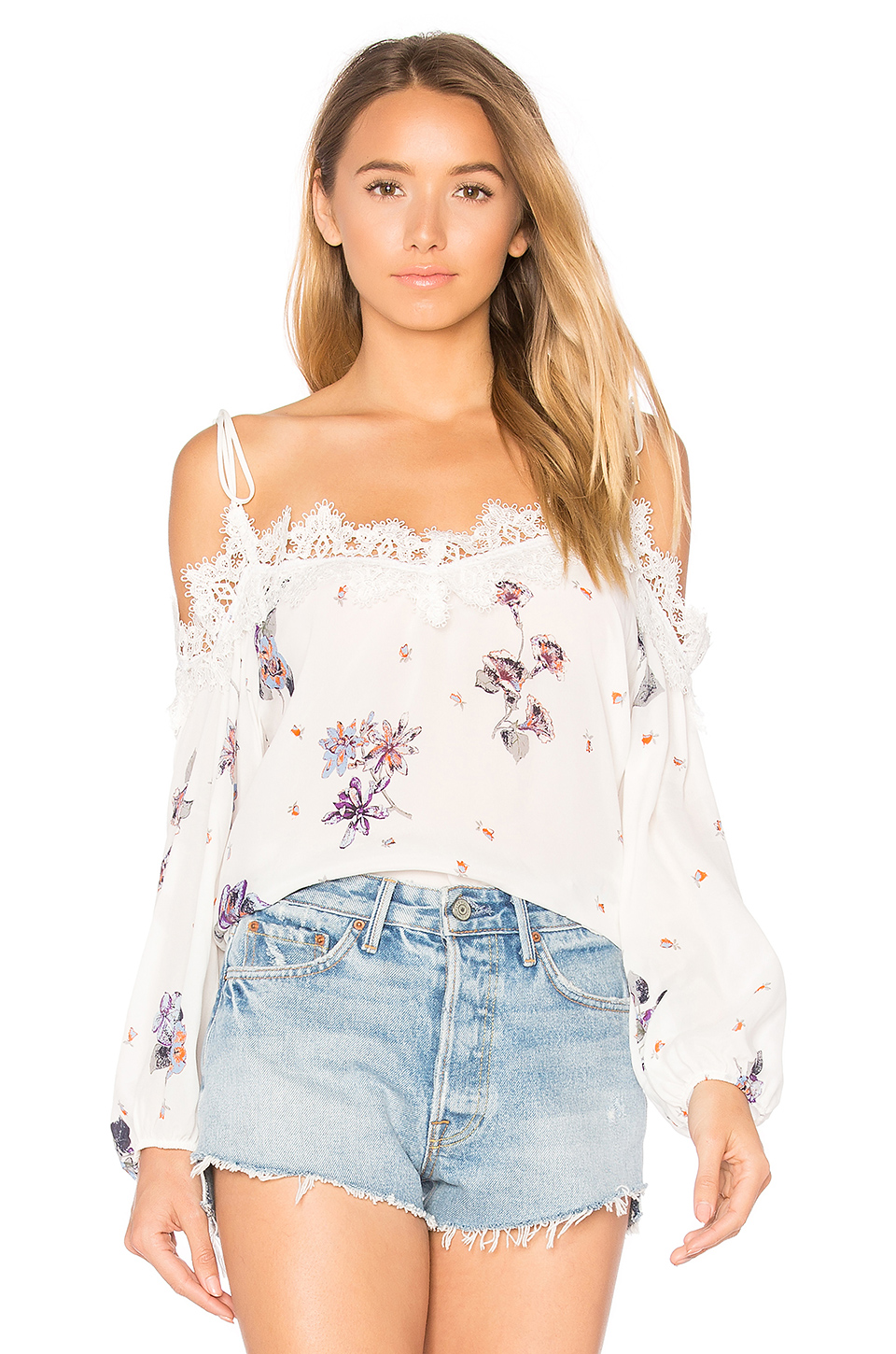 karina grimaldi fleur 露肩上衣