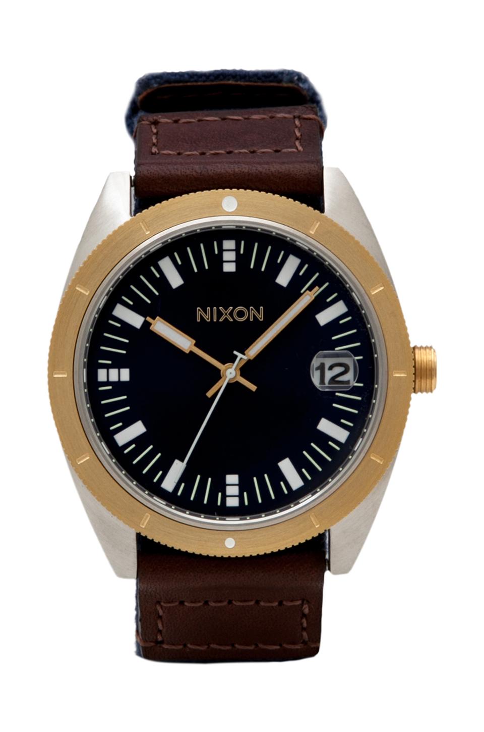 nixon已售罄颜色:navy & brown & gold发现更多海军蓝配饰手表真皮及