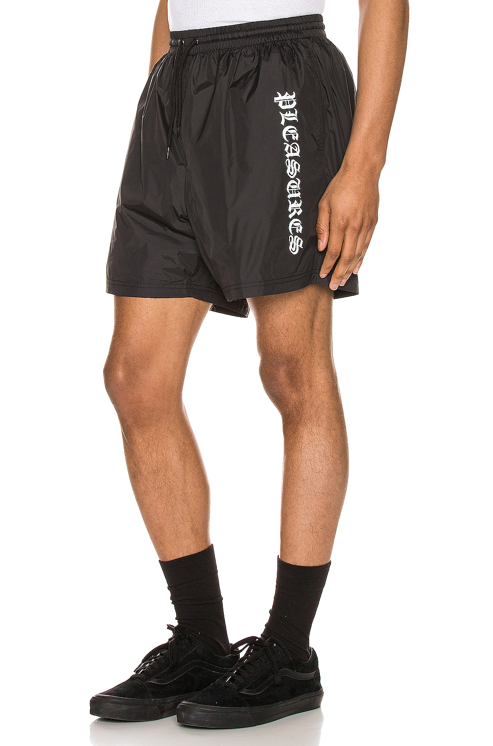 pleasures cult 短裤 – black | revolve