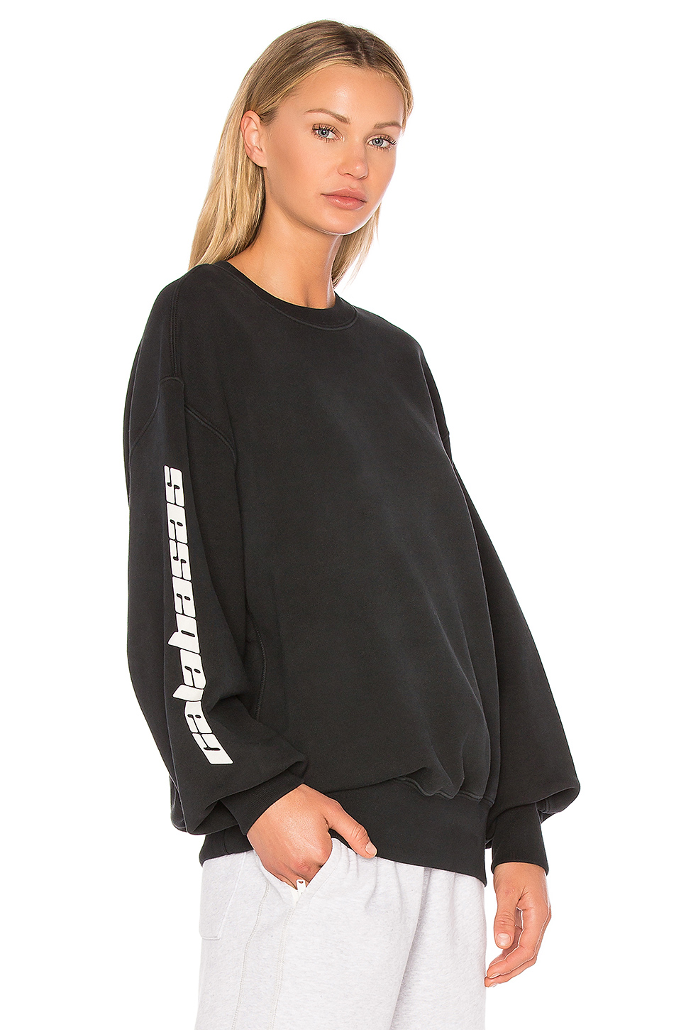 calabasas 方形圆领款